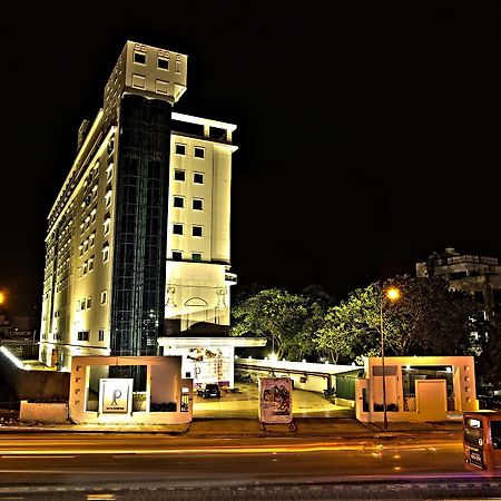 Jp Chennai Hotel Exterior foto